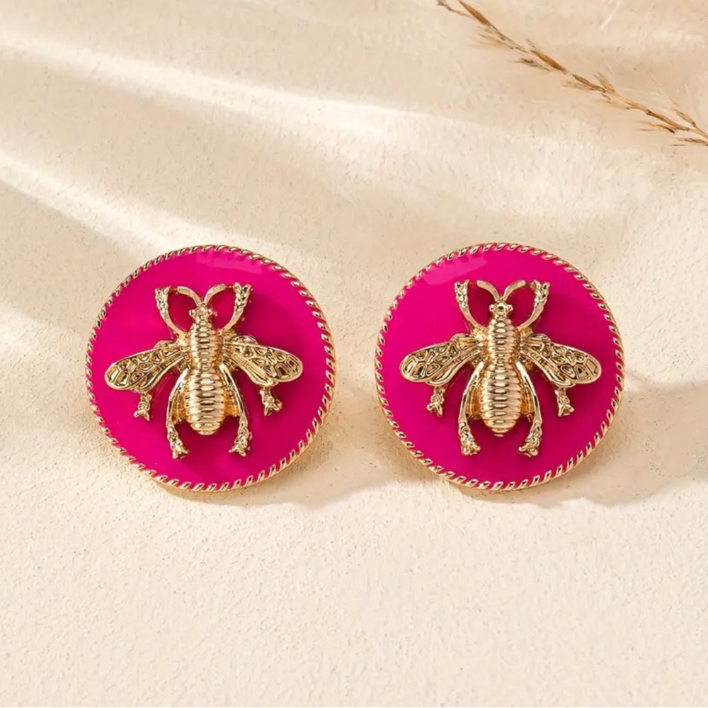 18K Gold Luxury Designer Earrings - NEW